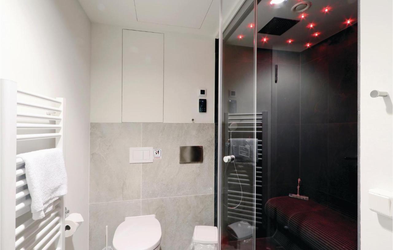 Awesome Apartment In Luebeck Travemuende With Sauna Экстерьер фото